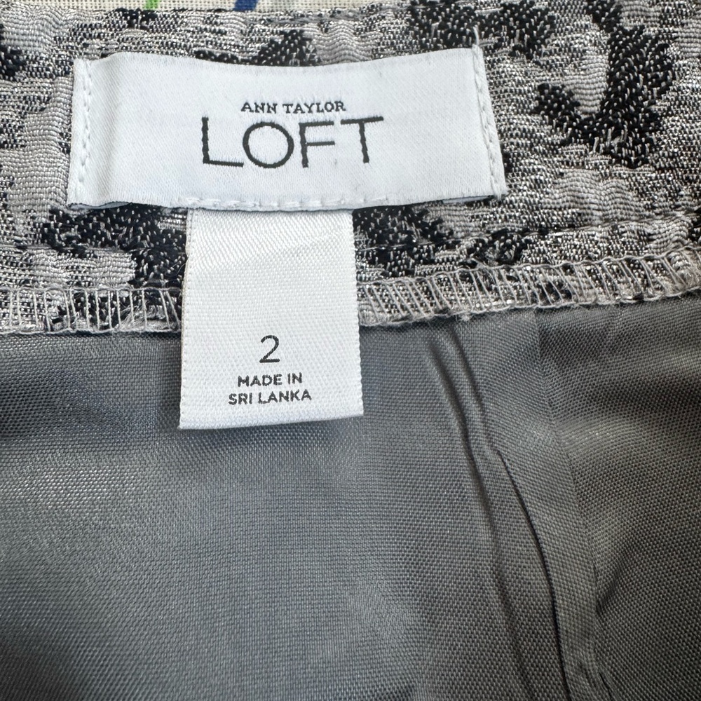 LOFT Gray Animal Print Pencil Skirt - Picture 4 of 5